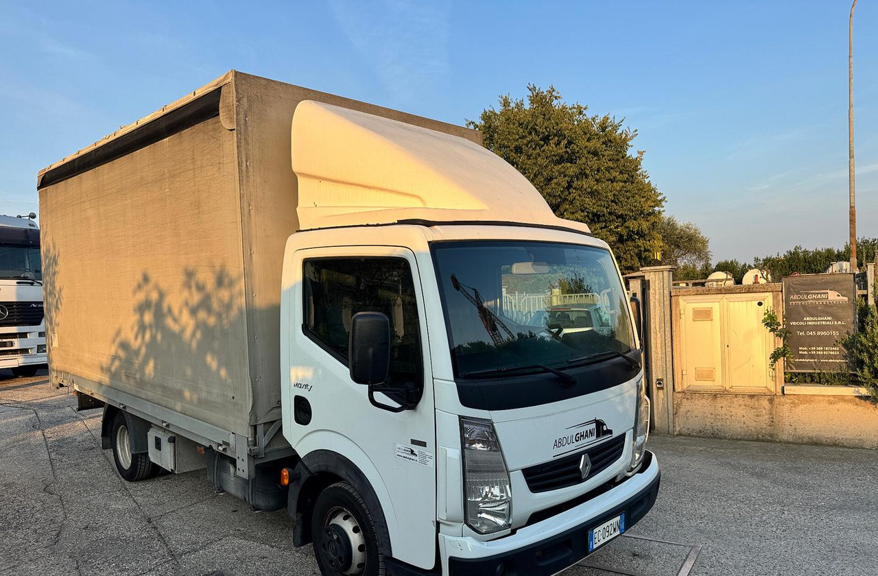 Renault Trucks Maxity 135.35 dxi - Kamion sa ceradom: slika 1 Renault Trucks Maxity 135.35 dxi - Kamion sa ceradom: slika 1