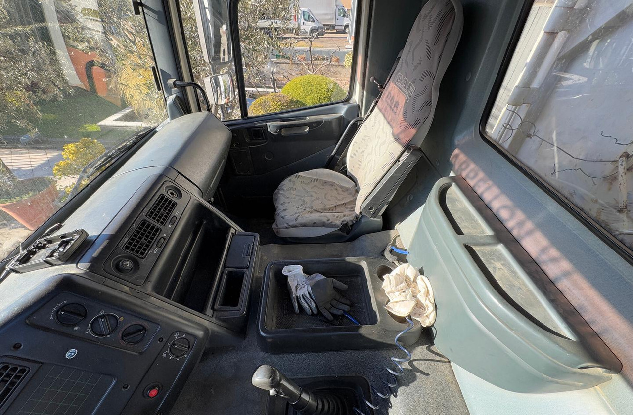 Ribaltabile DAF 85 CF 430 - anno 1999 - Istovarivač: slika 5 Ribaltabile DAF 85 CF 430 - anno 1999 - Istovarivač: slika 5