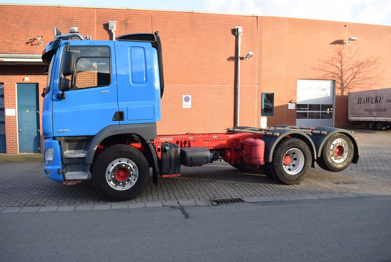 DAF CF 450 6x2 Fahrgestell Klima Navi Lift Retarder - Istovarivač: slika 3 DAF CF 450 6x2 Fahrgestell Klima Navi Lift Retarder - Istovarivač: slika 3