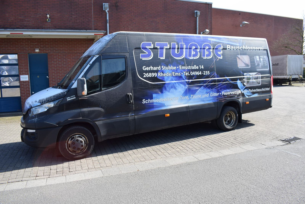 Iveco Daily 35C17 3,0 Automatik Klima AHK HU bis 12/25 - Furgon: slika 2 Iveco Daily 35C17 3,0 Automatik Klima AHK HU bis 12/25 - Furgon: slika 2