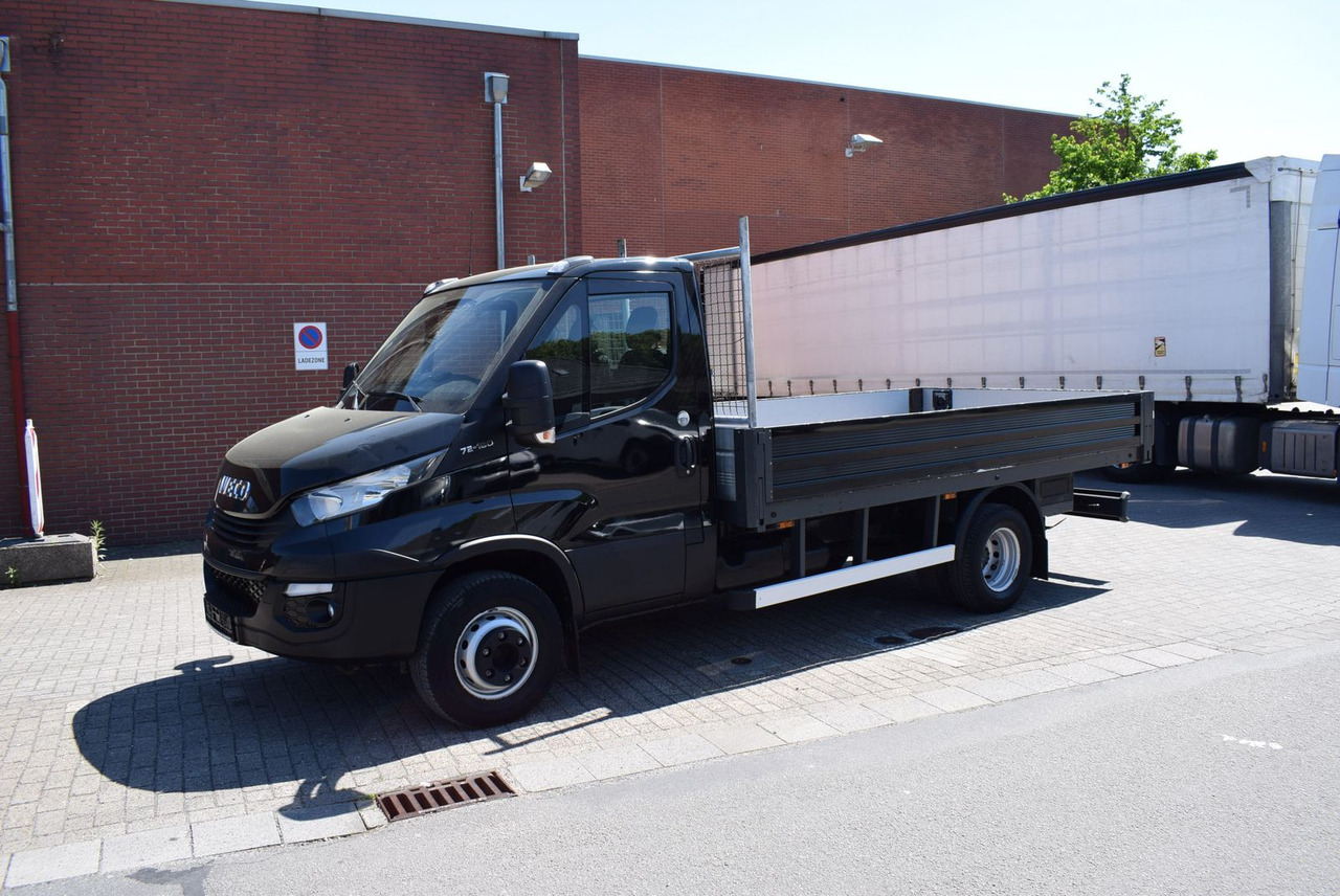 Iveco Daily 72 C 18 Pritsche Automatik Standheizung - Dostavno vozilo sa otvorenom sandukom: slika 3 Iveco Daily 72 C 18 Pritsche Automatik Standheizung - Dostavno vozilo sa otvorenom sandukom: slika 3