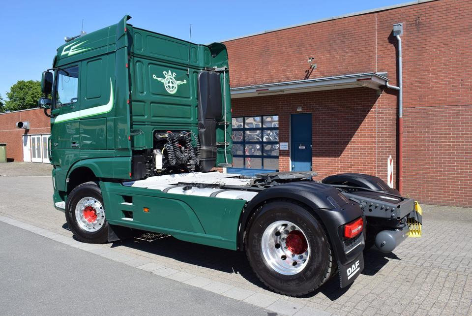 DAF XF 530 FT Retarder Leder Standklima Hydraulik - Tegljač: slika 5 DAF XF 530 FT Retarder Leder Standklima Hydraulik - Tegljač: slika 5