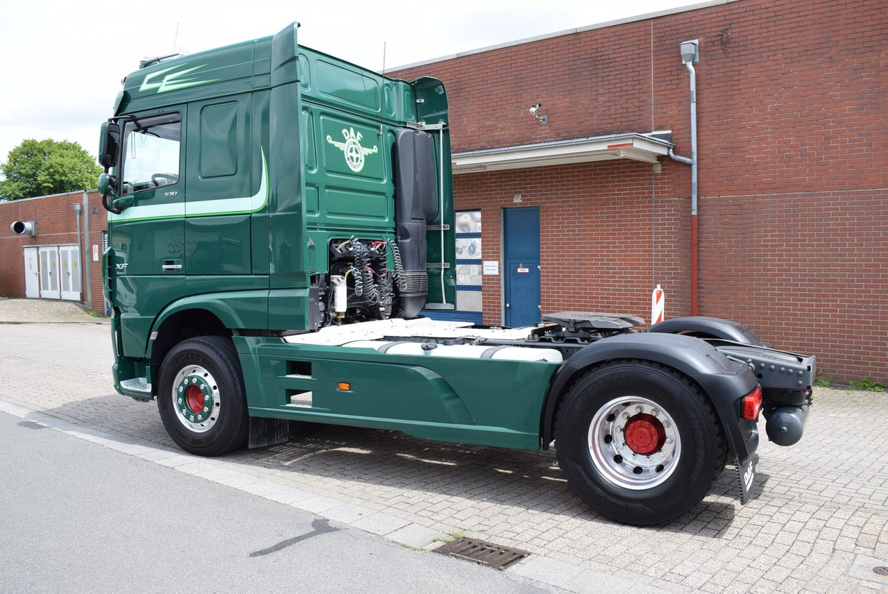 DAF XF 530 FT Retarder Leder Standklima Hydraulik - Tegljač: slika 4 DAF XF 530 FT Retarder Leder Standklima Hydraulik - Tegljač: slika 4