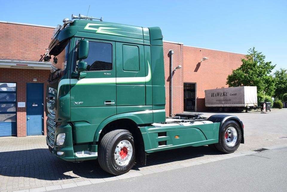 DAF XF 530 FT Retarder Leder Standklima Hydraulik - Tegljač: slika 2 DAF XF 530 FT Retarder Leder Standklima Hydraulik - Tegljač: slika 2