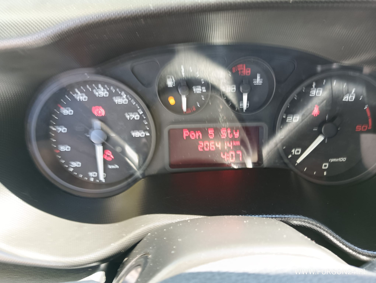 Dostavno vozilo istovarivač IVECO DAILY 35C14 WYWROTKA KIPER Z NAJAZDAMI NR 841: slika 18