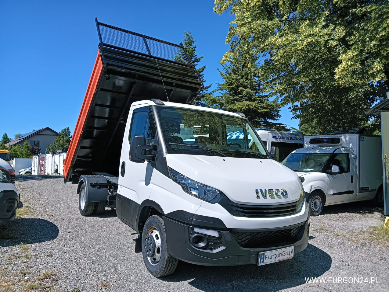 IVECO DAILY 35C14 WYWROTKA KIPER Z NAJAZDAMI NR 841 - Dostavno vozilo istovarivač: slika 3 IVECO DAILY 35C14 WYWROTKA KIPER Z NAJAZDAMI NR 841 - Dostavno vozilo istovarivač: slika 3
