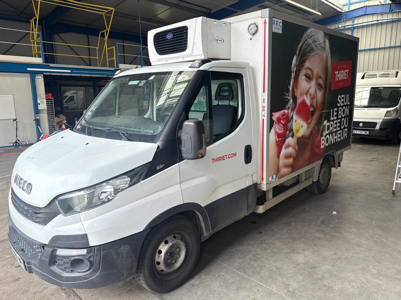 IVECO DAILY 35S12 KONTENER CHŁODNIA MROŹNIA NR 879 - Dostavno vozilo hladnjača: slika 1 IVECO DAILY 35S12 KONTENER CHŁODNIA MROŹNIA NR 879 - Dostavno vozilo hladnjača: slika 1