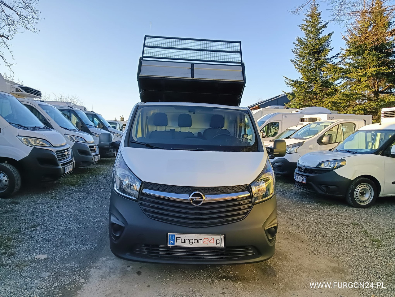 OPEL VIVARO WYWROTKA KIPER Z NAJAZDAMI NR 632 - Dostavno vozilo istovarivač: slika 2 OPEL VIVARO WYWROTKA KIPER Z NAJAZDAMI NR 632 - Dostavno vozilo istovarivač: slika 2