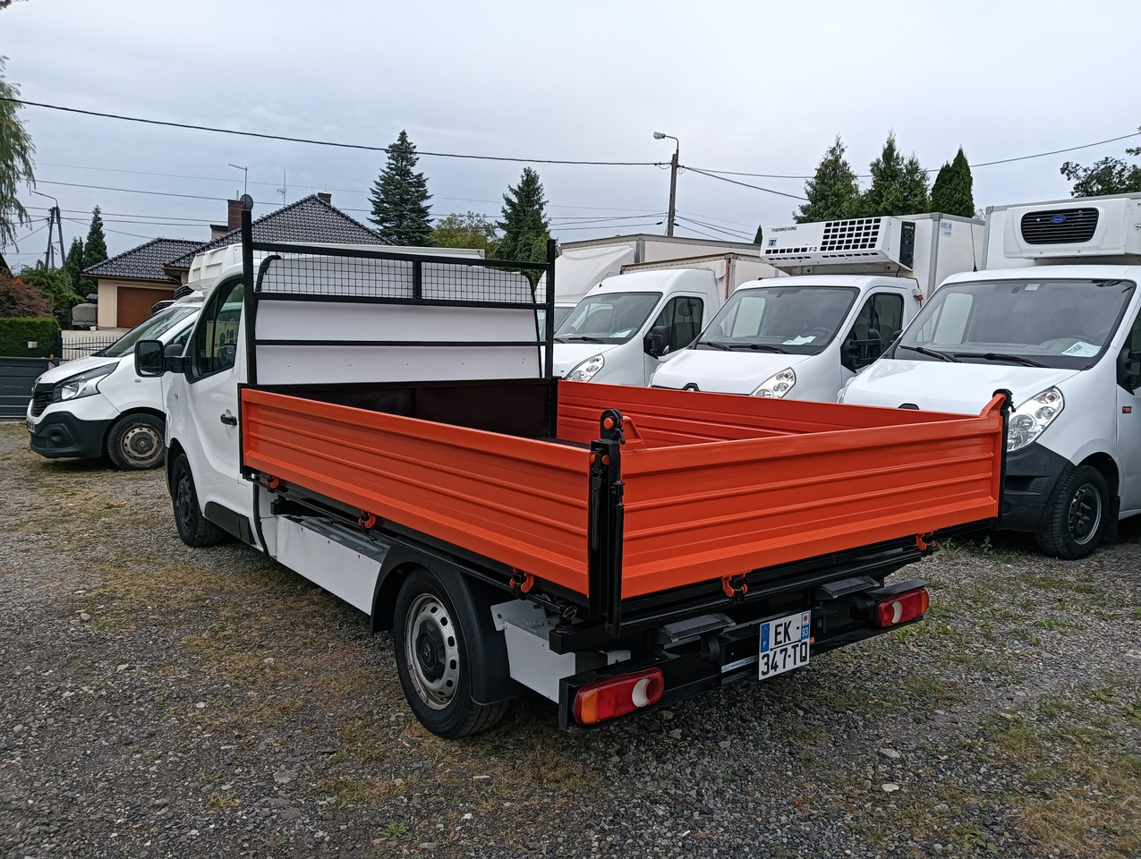 RENAULT TRAFIC WYWROTKA KIPER Z NAJAZDAMI NR 840 - Dostavno vozilo istovarivač: slika 4 RENAULT TRAFIC WYWROTKA KIPER Z NAJAZDAMI NR 840 - Dostavno vozilo istovarivač: slika 4