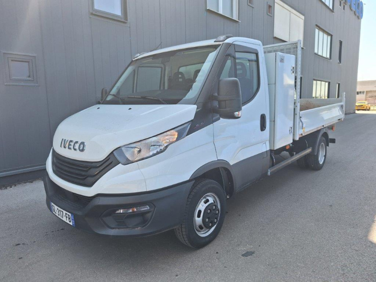 IVECO Daily 35C16 tipper - Dostavno vozilo istovarivač: slika 1 IVECO Daily 35C16 tipper - Dostavno vozilo istovarivač: slika 1