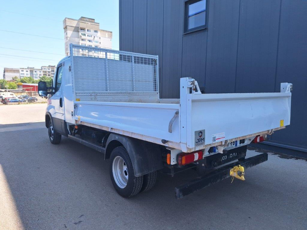 IVECO Daily 35C16 tipper - Dostavno vozilo istovarivač: slika 5 IVECO Daily 35C16 tipper - Dostavno vozilo istovarivač: slika 5