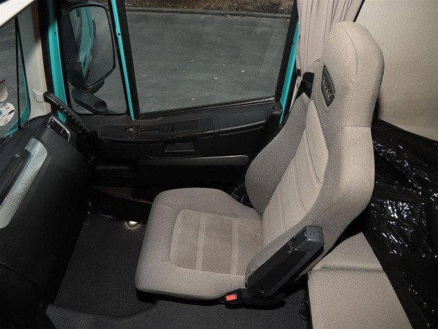 IVECO Stralis AS440S48T/FP-LT XP - Tegljač: slika 5 IVECO Stralis AS440S48T/FP-LT XP - Tegljač: slika 5