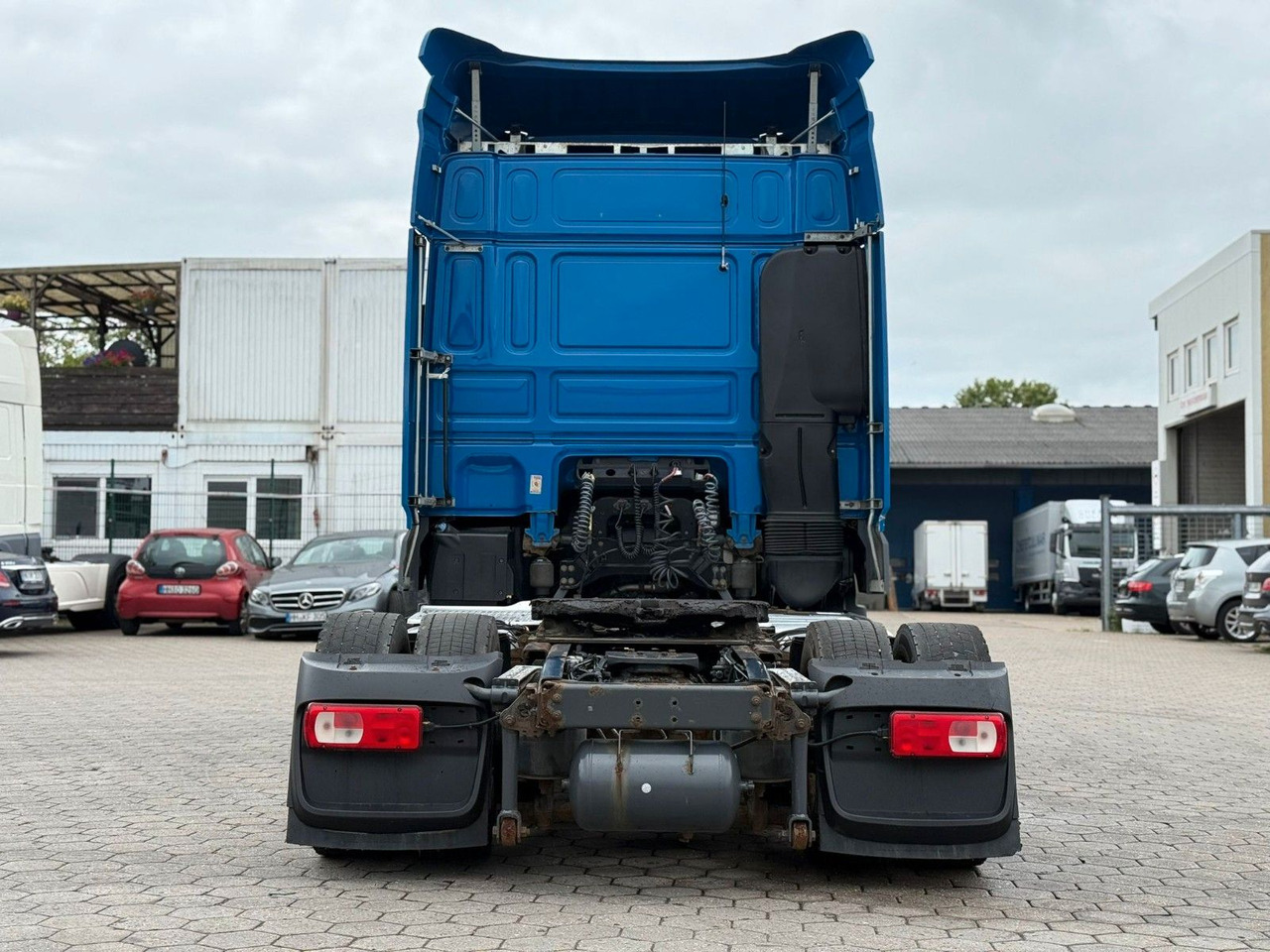 DAF XF 460 Low +Retarter+2xTank - Tegljač: slika 5 DAF XF 460 Low +Retarter+2xTank - Tegljač: slika 5