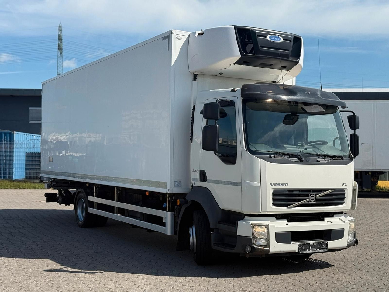 Volvo FL 240 Carrier Easy Cold+Hebebühne - Hladnjača: slika 2 Volvo FL 240 Carrier Easy Cold+Hebebühne - Hladnjača: slika 2