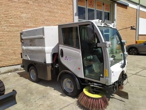Bucher CC 2020 - Autočistilica: slika 1 Bucher CC 2020 - Autočistilica: slika 1