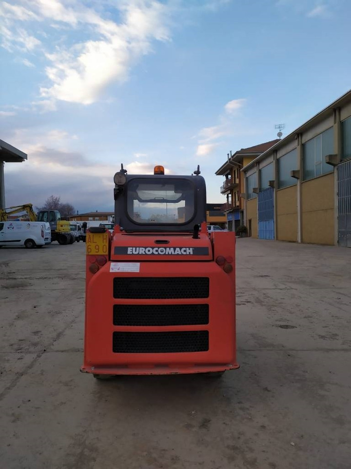 Eurocomach ESK 130.5 - Mini utovarivač: slika 3 Eurocomach ESK 130.5 - Mini utovarivač: slika 3
