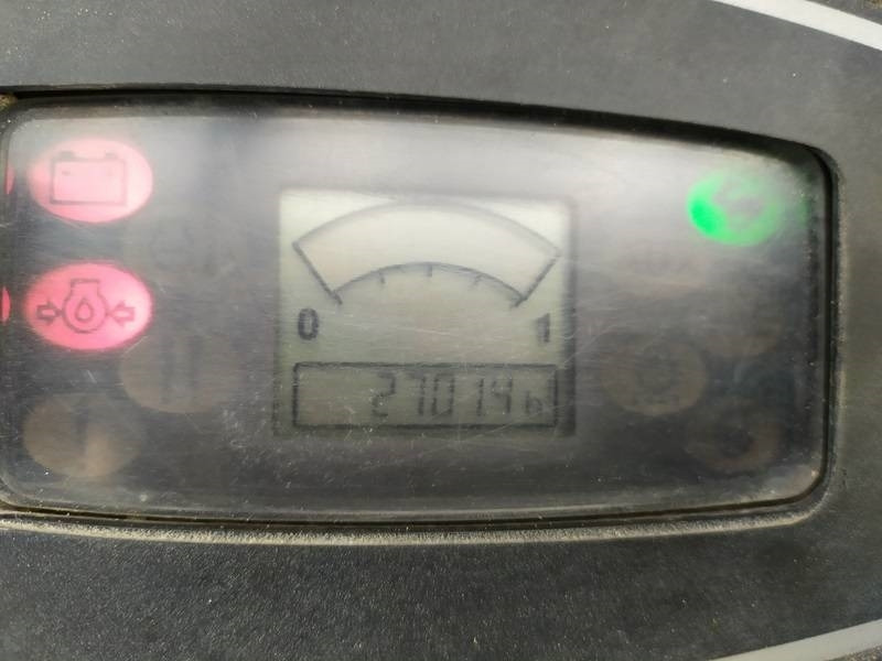 JCB 8030 ZTS  JCB 8030 ZTS: slika 12