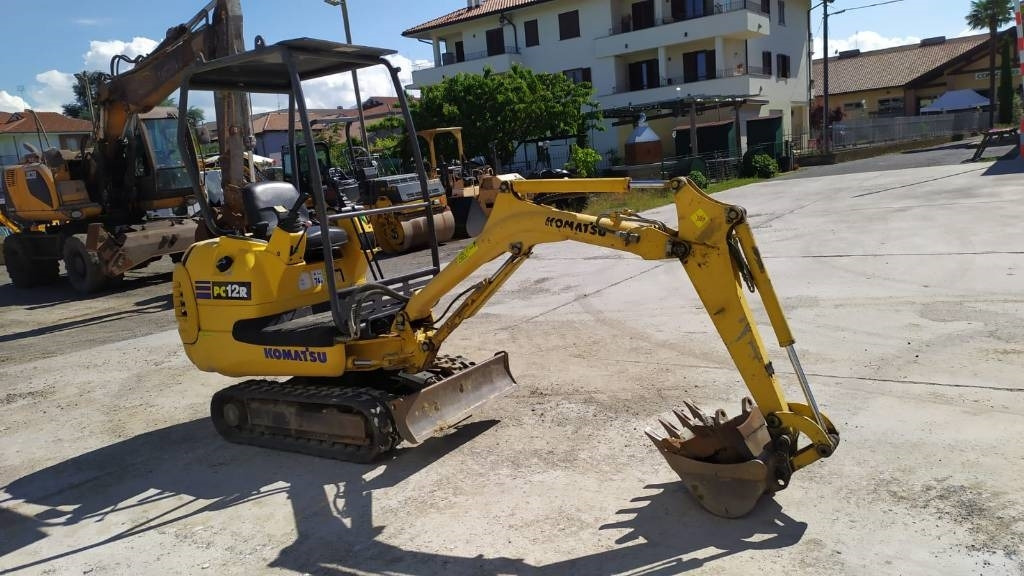 Komatsu PC 12 R-8 - Mini bager: slika 4 Komatsu PC 12 R-8 - Mini bager: slika 4