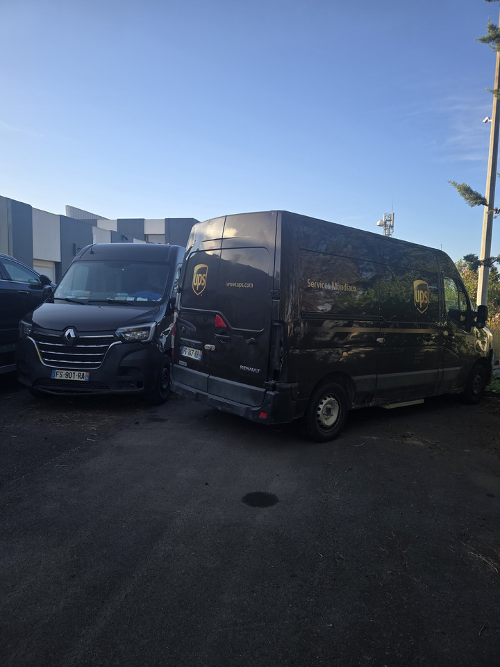 RENAULT MASTER - Mali kombi: slika 2 RENAULT MASTER - Mali kombi: slika 2
