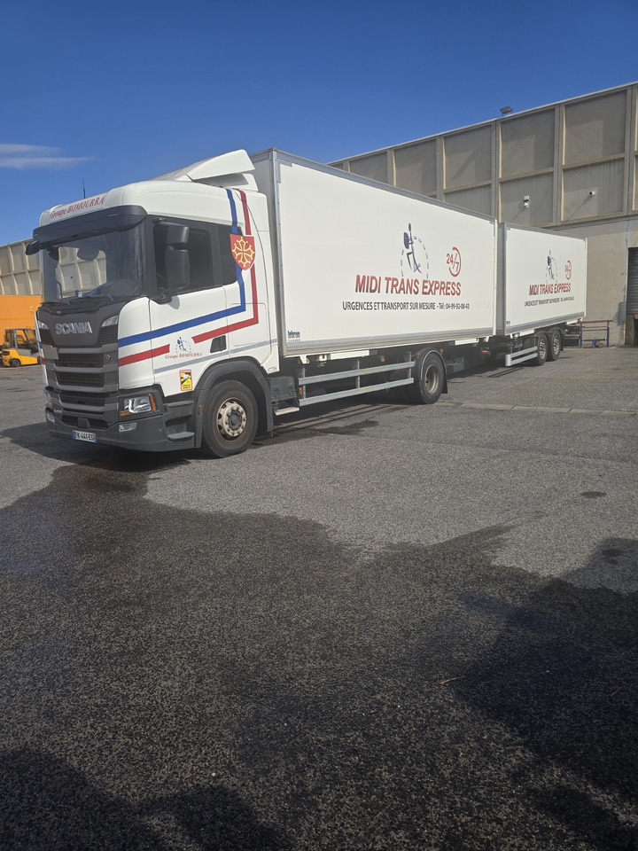 SCANIA R 450 - Kamion za prevoz kontejnera/ Kamion sa promenjivim sandukom: slika 3 SCANIA R 450 - Kamion za prevoz kontejnera/ Kamion sa promenjivim sandukom: slika 3
