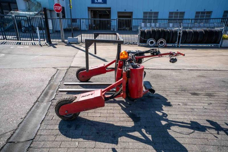 ACP Transpalette tout terrain- TA 1500 3RMTA - Druga mašina: slika 4 ACP Transpalette tout terrain- TA 1500 3RMTA - Druga mašina: slika 4
