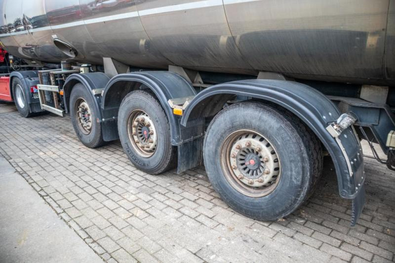 Eta CITERNE LAIT/MILCH/MILK 29000L - Poluprikolica cisterna: slika 5 Eta CITERNE LAIT/MILCH/MILK 29000L - Poluprikolica cisterna: slika 5