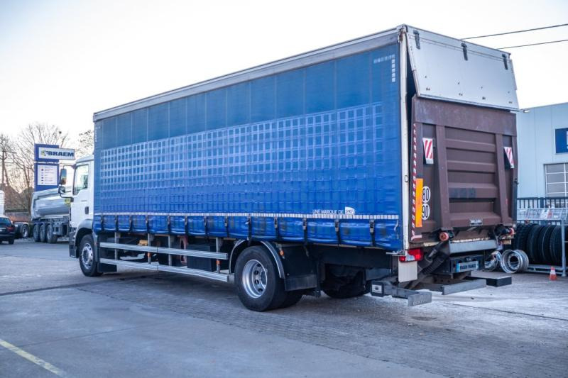 MAN TGM 18.340 BL+DHOLLANDIA - Kamion sa ceradom: slika 4 MAN TGM 18.340 BL+DHOLLANDIA - Kamion sa ceradom: slika 4