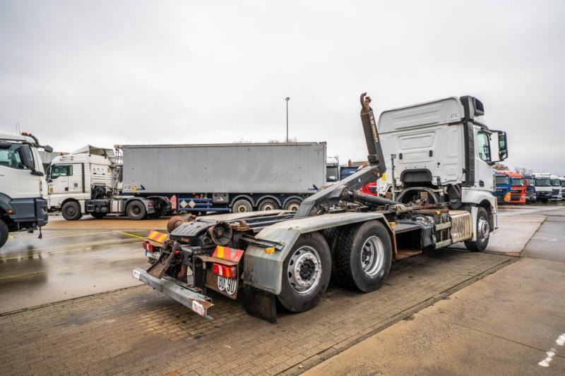 Mercedes ACTROS 2540 +MULTILIFT XP 20-56 - Kamion sa hidrauličnom kukom: slika 4 Mercedes ACTROS 2540 +MULTILIFT XP 20-56 - Kamion sa hidrauličnom kukom: slika 4