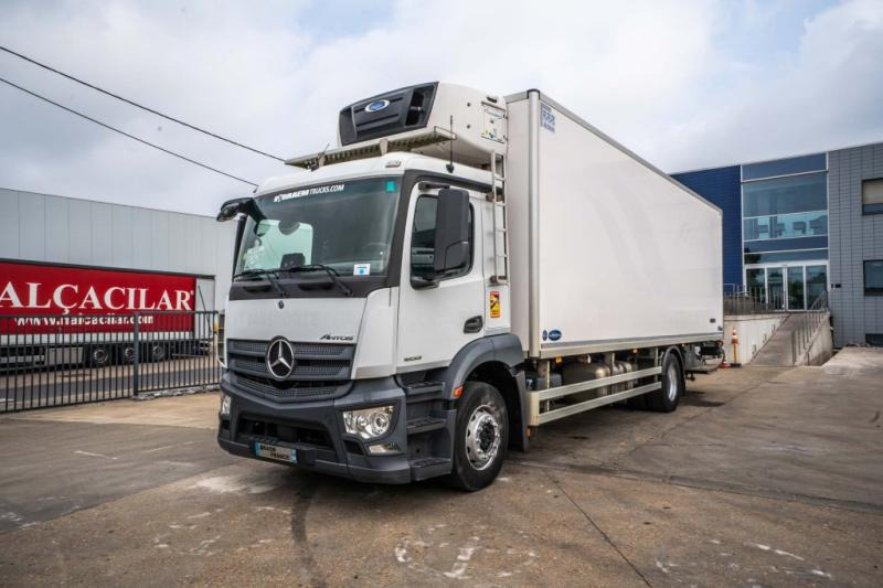 Mercedes ANTOS 1833 +CARRIER SUPRA MULTI 1250Mt+DHOLLANDIA 2.5T - Hladnjača: slika 1 Mercedes ANTOS 1833 +CARRIER SUPRA MULTI 1250Mt+DHOLLANDIA 2.5T - Hladnjača: slika 1