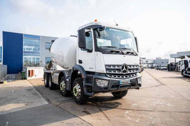 Mercedes AROCS 3240 BB+STETTER 9m3 - Mikser za beton: slika 2 Mercedes AROCS 3240 BB+STETTER 9m3 - Mikser za beton: slika 2