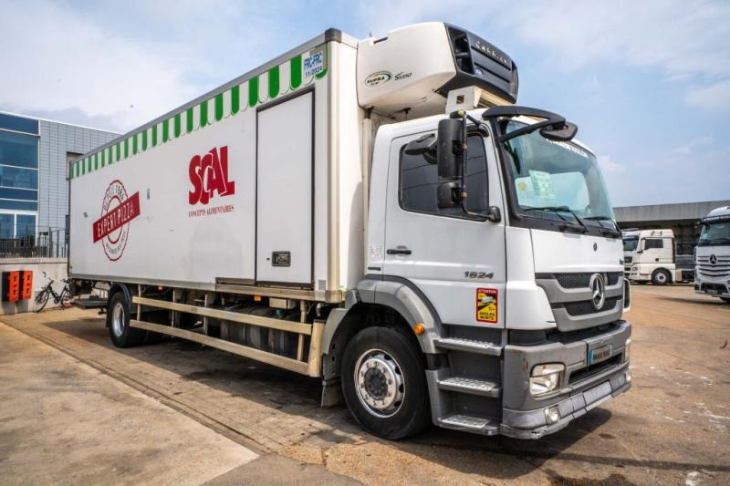Mercedes AXOR 1824 +CARRIER SUPRA 950 Mt + HAYON - Hladnjača: slika 2 Mercedes AXOR 1824 +CARRIER SUPRA 950 Mt + HAYON - Hladnjača: slika 2