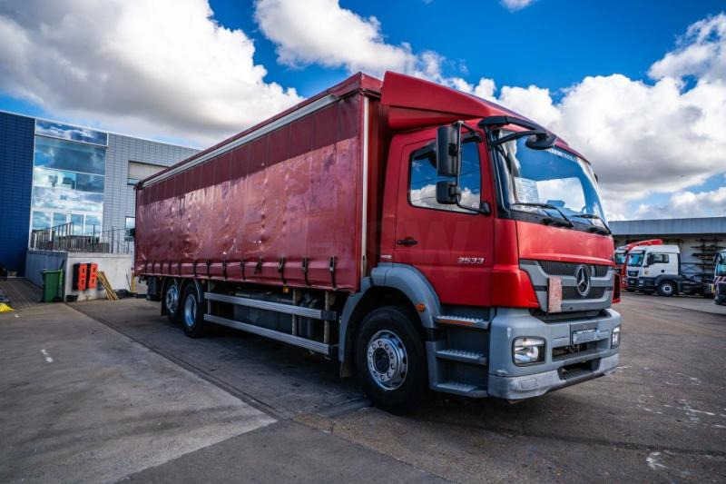 Mercedes AXOR 2533 -MP3+DHOLLANDIA 2.5T - Kamion sa ceradom: slika 2 Mercedes AXOR 2533 -MP3+DHOLLANDIA 2.5T - Kamion sa ceradom: slika 2