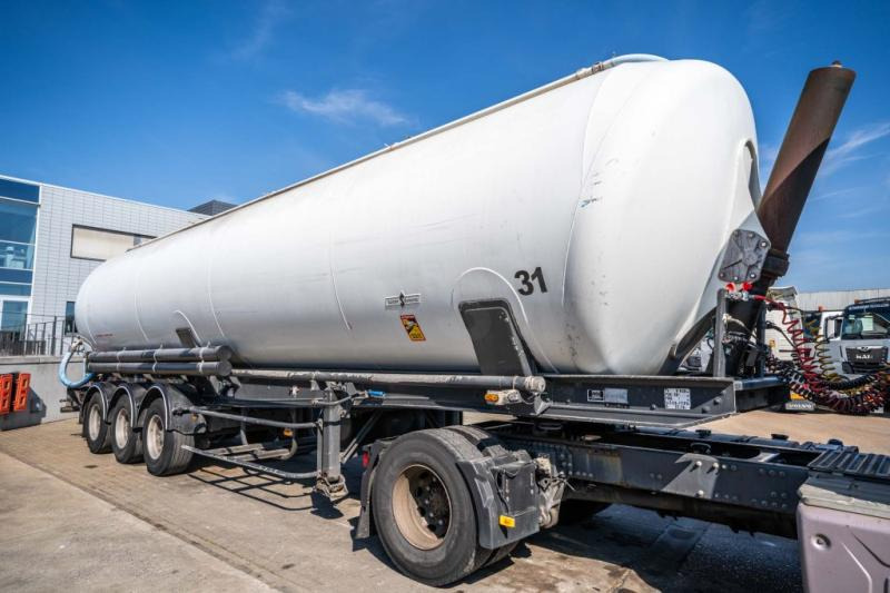 SPITZER SILO SK2460- ALU 60m3 - Poluprikolica: slika 2 SPITZER SILO SK2460- ALU 60m3 - Poluprikolica: slika 2