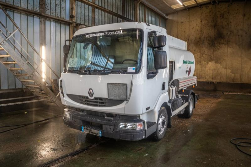 Renault 180 DCI+5500L/3COMP LAMES - Kamion cisterna: slika 1 Renault 180 DCI+5500L/3COMP LAMES - Kamion cisterna: slika 1
