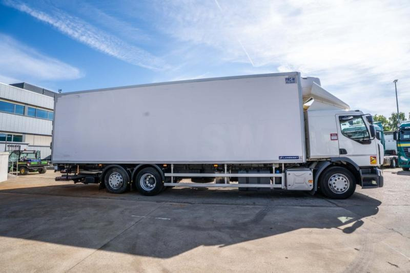 Renault D WIDE 380-6x2+CARRIER SUPRA MULTI 1250 Mt - Hladnjača: slika 3 Renault D WIDE 380-6x2+CARRIER SUPRA MULTI 1250 Mt - Hladnjača: slika 3