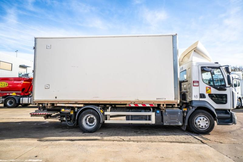 Renault D14 250 // HAYON DHOLLANDIA - Kamion sa zatvorenim sandukom: slika 3 Renault D14 250 // HAYON DHOLLANDIA - Kamion sa zatvorenim sandukom: slika 3