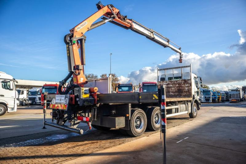 Renault KERAX 380 DXI+E5+PK18TM/3EXT - Kamion sa tovarnim sandukom, Kamion sa dizalicom: slika 3 Renault KERAX 380 DXI+E5+PK18TM/3EXT - Kamion sa tovarnim sandukom, Kamion sa dizalicom: slika 3