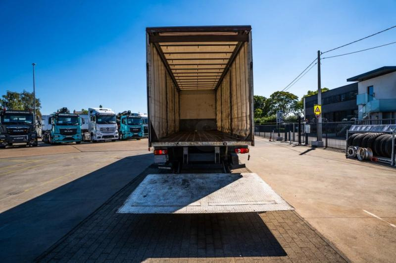 Kamion sa ceradom Renault MIDLUM 270 (18t) DXI: slika 7