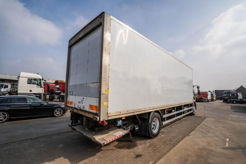 Renault MIDLUM 270 DXI (18t.) - Kamion sa zatvorenim sandukom: slika 4 Renault MIDLUM 270 DXI (18t.) - Kamion sa zatvorenim sandukom: slika 4