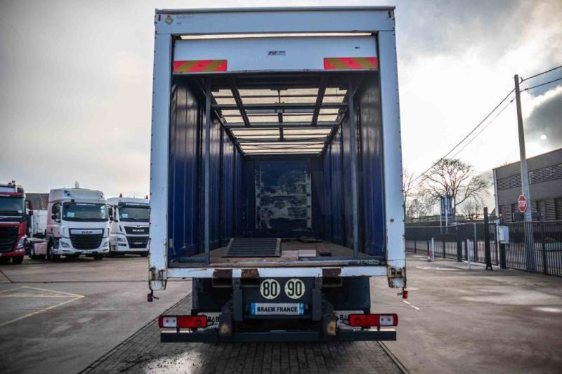 Renault PEMIUM LANDER 340 DXI-6X2 - Kamion sa ceradom: slika 4 Renault PEMIUM LANDER 340 DXI-6X2 - Kamion sa ceradom: slika 4