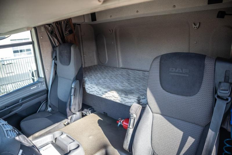 Tegljač DAF CF 85.460+INTARDER+COMPRESSEUR: slika 5 Tegljač DAF CF 85.460+INTARDER+COMPRESSEUR: slika 5