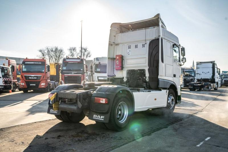 DAF XF 460 + HYDRAULIQUE - Tegljač: slika 4 DAF XF 460 + HYDRAULIQUE - Tegljač: slika 4