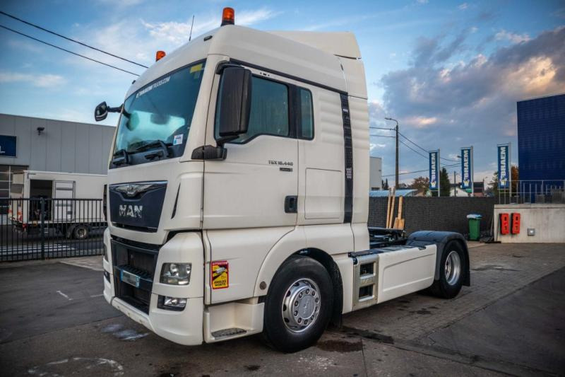 MAN TGX 18.440 XLX BLS+INTARDER - Tegljač: slika 1 MAN TGX 18.440 XLX BLS+INTARDER - Tegljač: slika 1