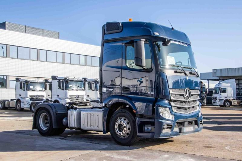 Mercedes ACTROS 1843 LS+E6+HYDRAULIQUE - Tegljač: slika 3 Mercedes ACTROS 1843 LS+E6+HYDRAULIQUE - Tegljač: slika 3