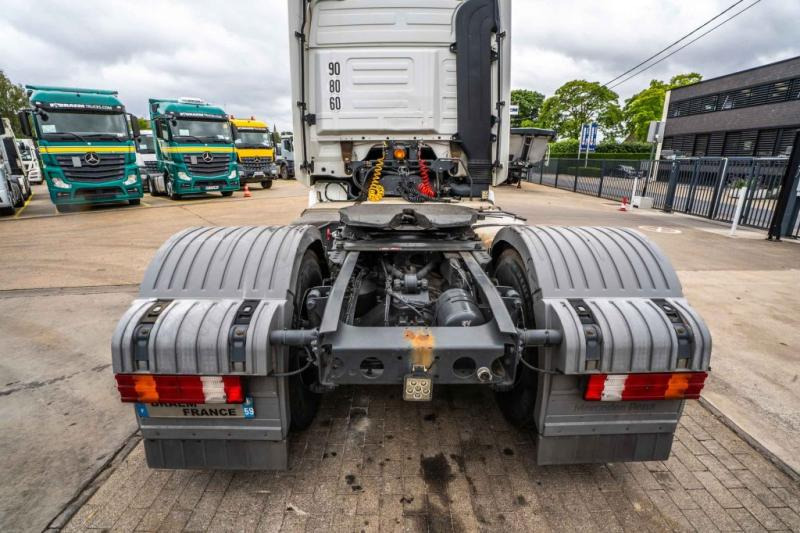 Mercedes ACTROS 1844 LS-MP3+VOITH - Tegljač: slika 5 Mercedes ACTROS 1844 LS-MP3+VOITH - Tegljač: slika 5