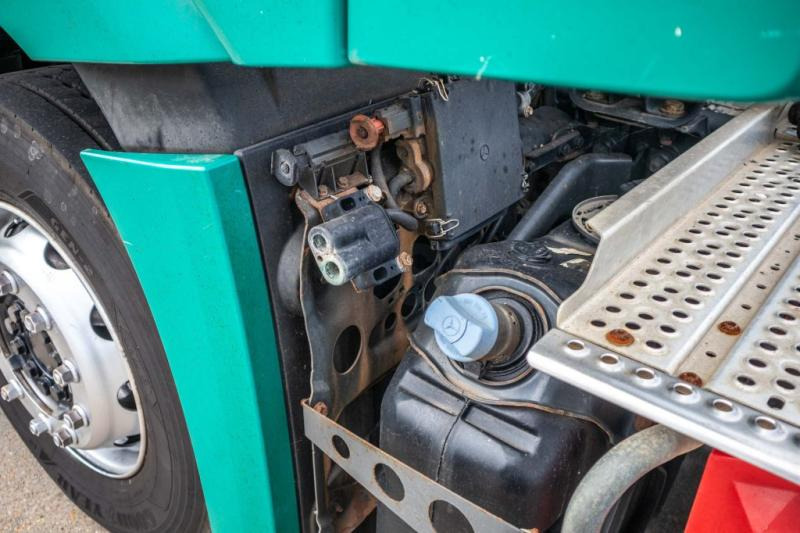 Tegljač Mercedes ACTROS 1845 LS+E5: slika 9