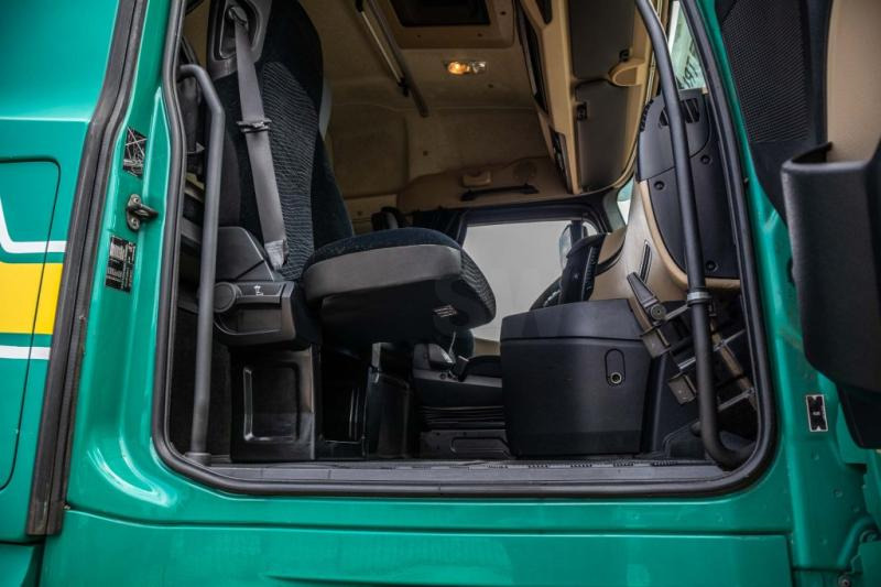 Tegljač Mercedes ACTROS 1845 LS+E5: slika 7