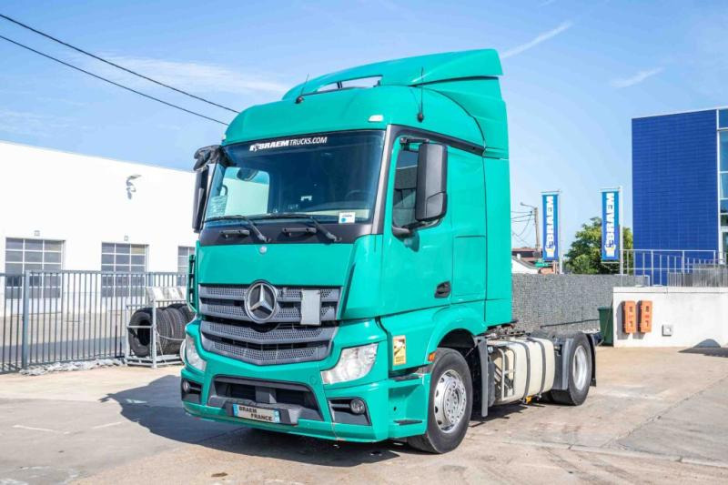 Mercedes ACTROS 1845 LS - Tegljač: slika 1 Mercedes ACTROS 1845 LS - Tegljač: slika 1