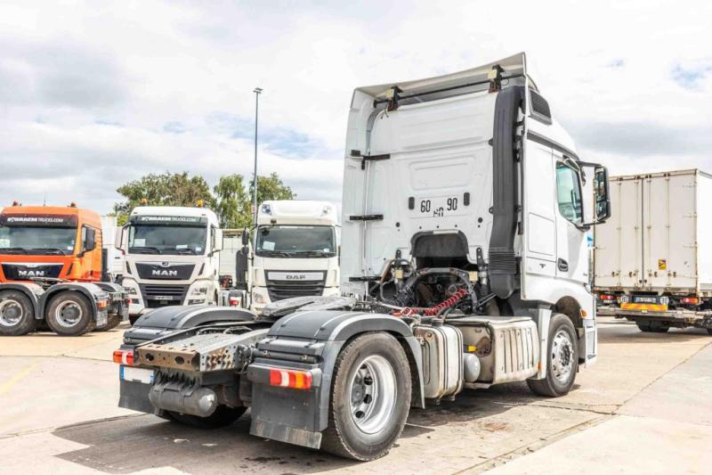 Mercedes ACTROS 1845 LS+HYDR - Tegljač: slika 5 Mercedes ACTROS 1845 LS+HYDR - Tegljač: slika 5