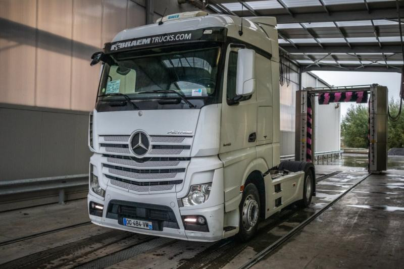 Mercedes ACTROS 1845LS+E6+VOITH - Tegljač: slika 1 Mercedes ACTROS 1845LS+E6+VOITH - Tegljač: slika 1